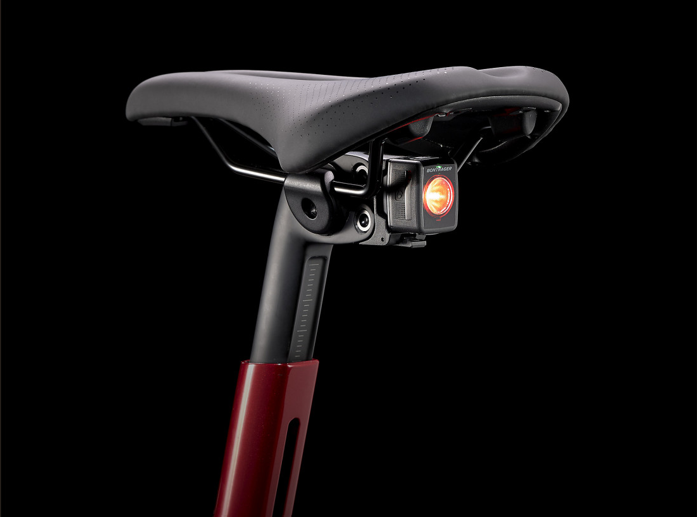 Bicicleta Trek Domane AL4 Ruta Shimano Tiagra Disc 700C